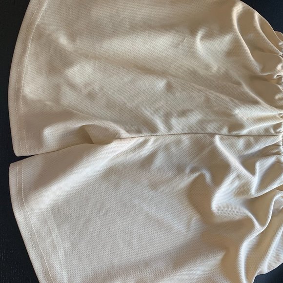 EE SHORTS CREAM - Picture 3 of 6